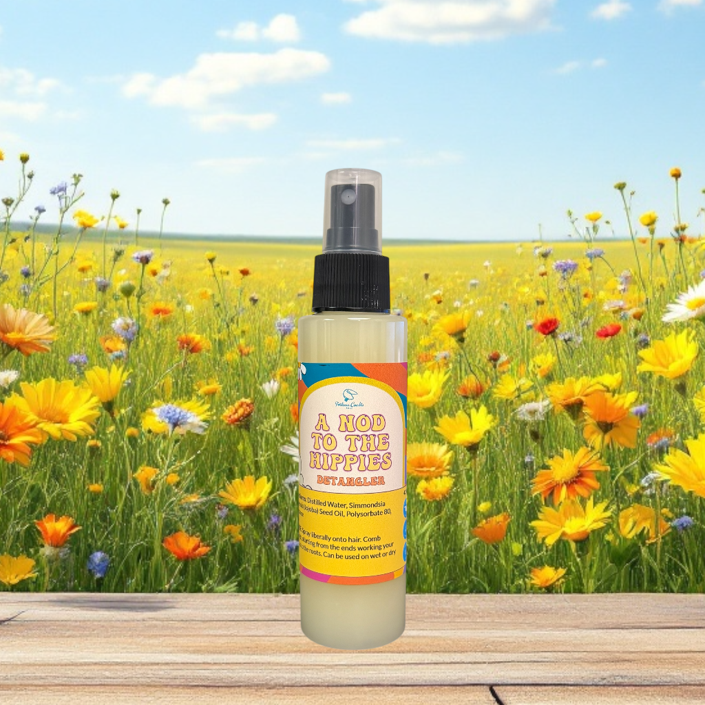 A NOD TO THE HIPPIES Detangler