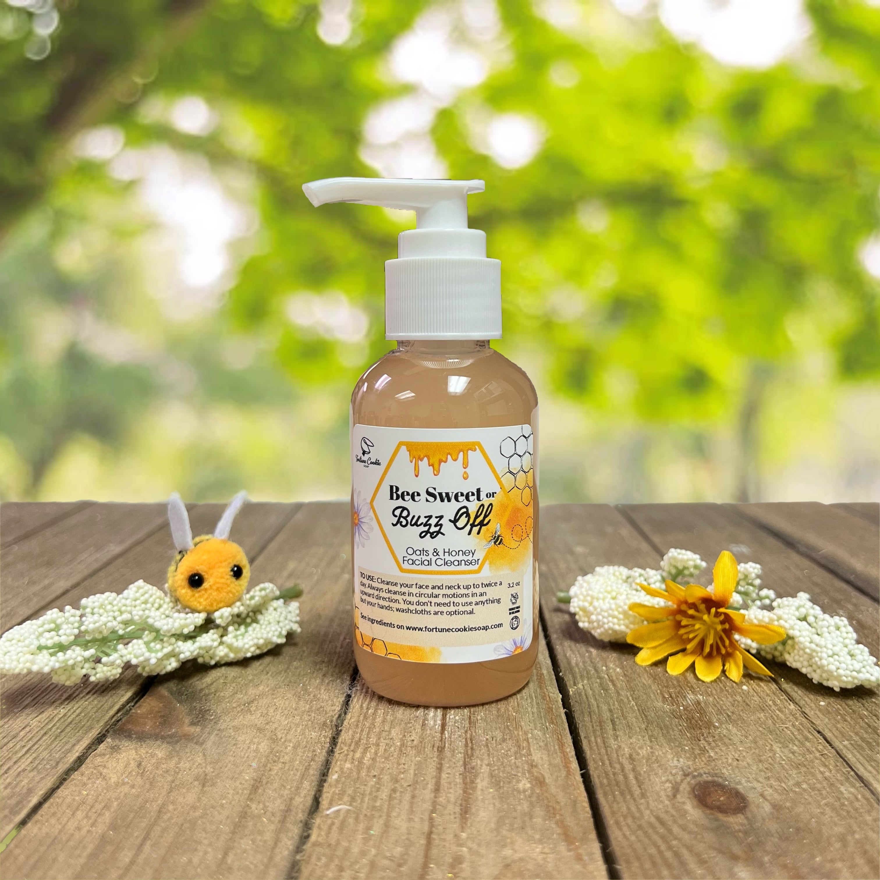 BEE SWEET OR BUZZ OFF Oats and Honey Facial Cleanser