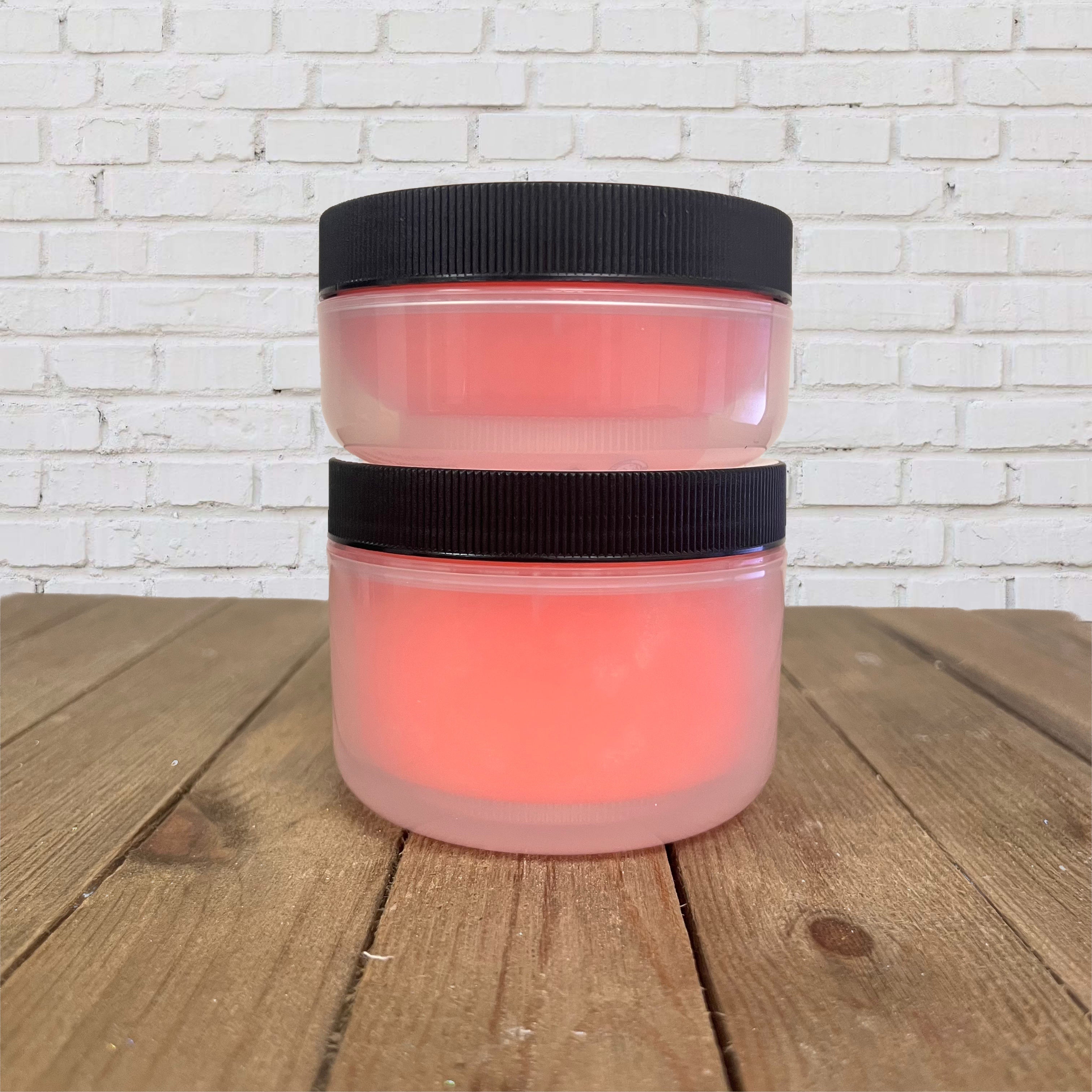 YOU'RE A PEACH Glowing Sugar Scrub