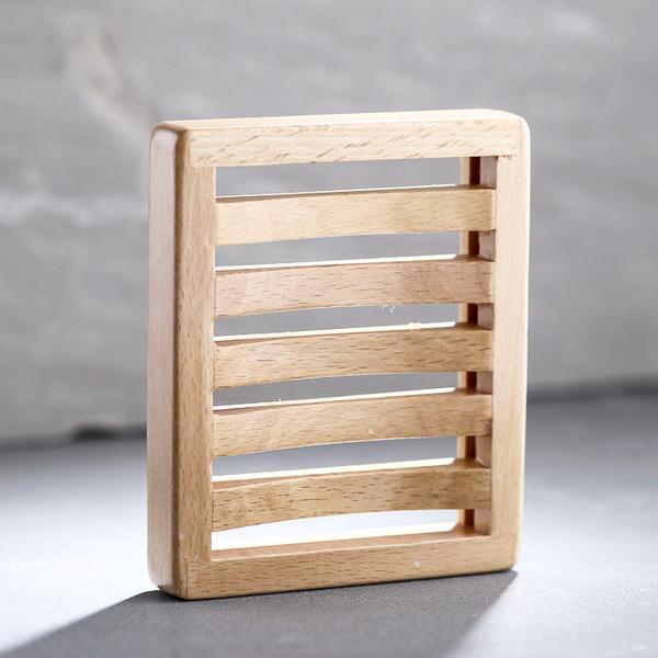 GROOVY BEECH Soap Dish