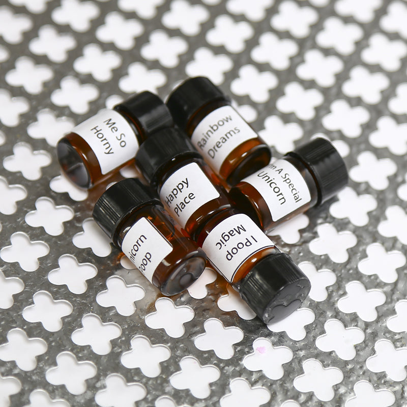 UNICORNIA EXTENDED COLLECTION Perfume Oil Sampler Set