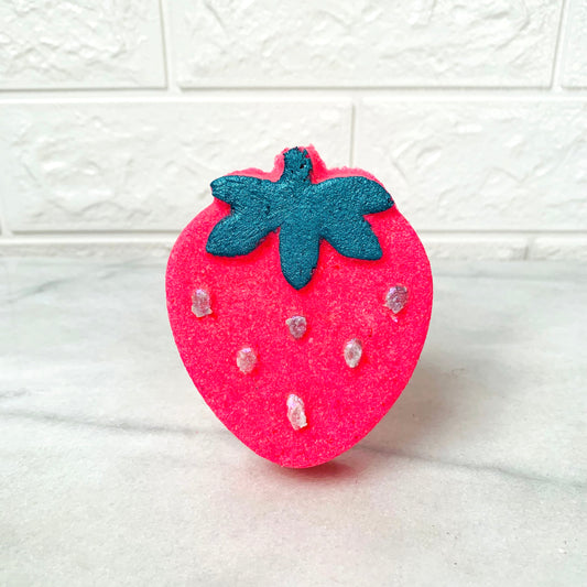 STRAWBERRY FIELDS FOREVER Bath Bomb