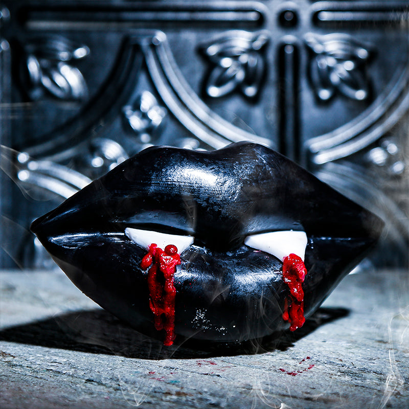 VAMPIRE'S KISS Bar Soap